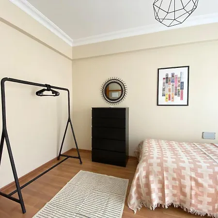 Center Spacious Flat No9 * İstanbul