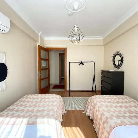 Center Spacious Flat No9 * Istanbul