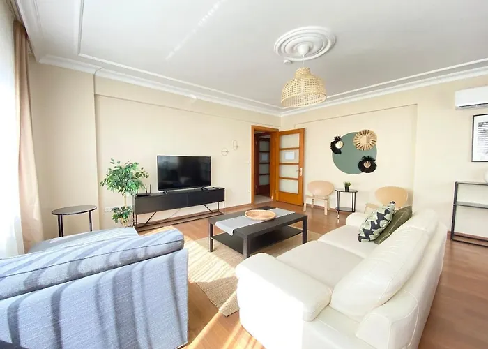 Center Spacious Flat No9 Apartmán